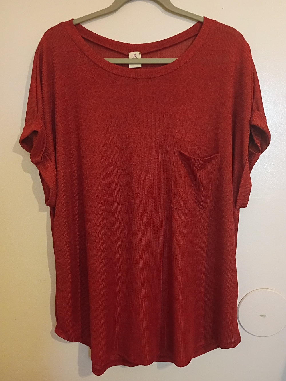 Ribbed Short Sleeve Pocket in Rust Sz L